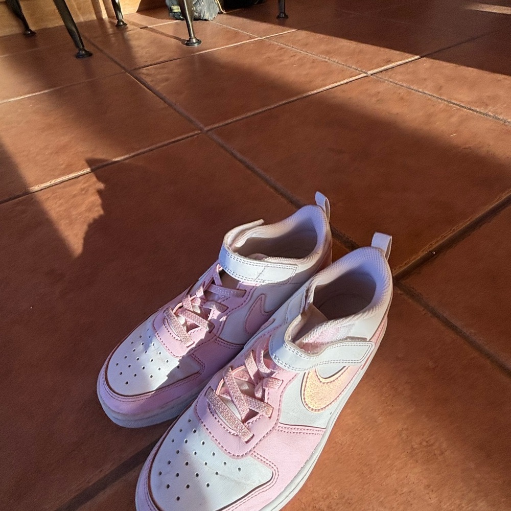 Nike Kids Pink and White Sneakers